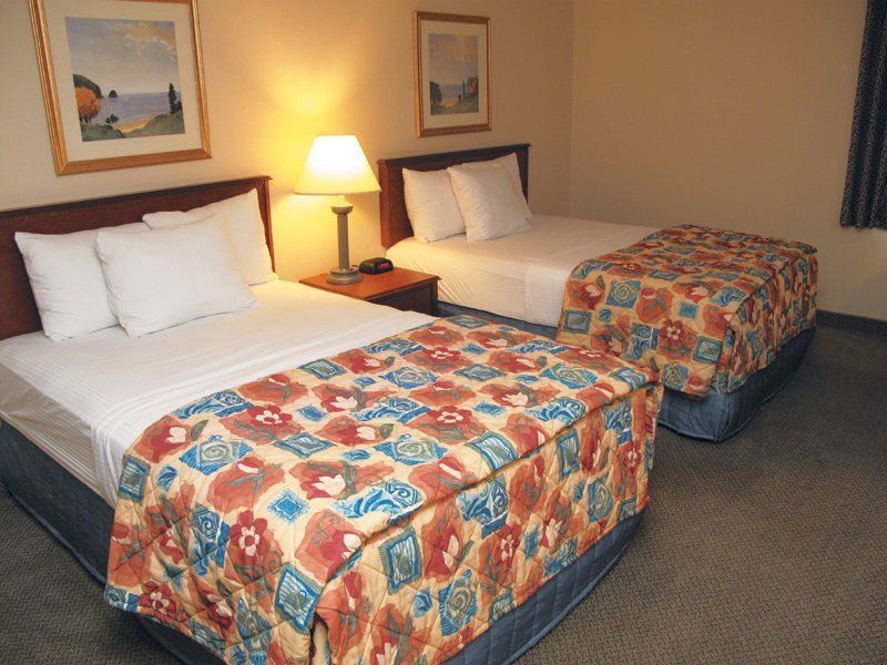 La Quinta By Wyndham Jackson Hotel Exterior photo