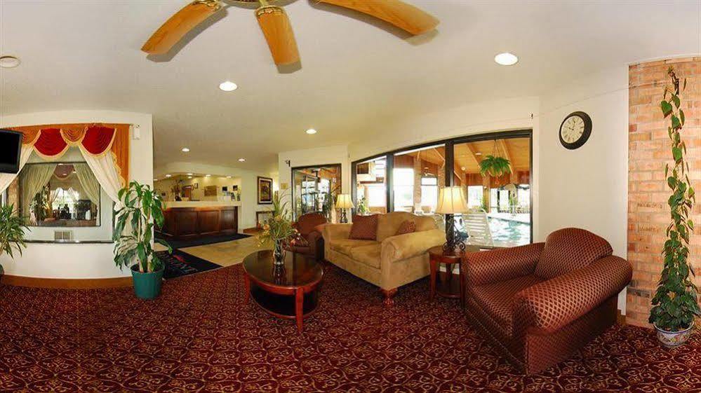 La Quinta By Wyndham Jackson Hotel Exterior photo